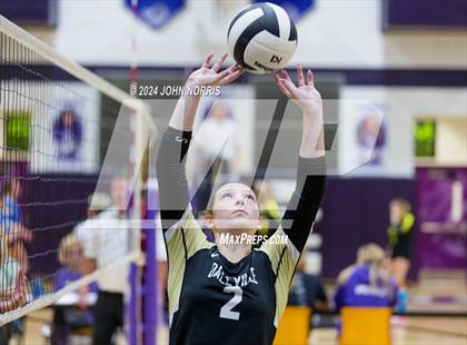 Thumbnail 3 in Daleville vs. Leo (Leo Invite) photogallery.