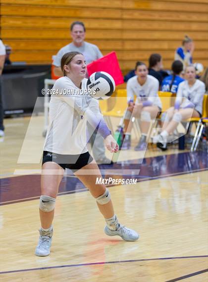 Thumbnail 1 in Daleville vs. Leo (Leo Invite) photogallery.