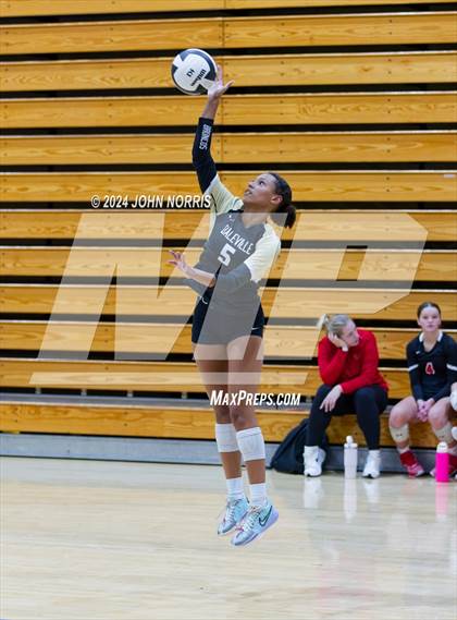 Thumbnail 2 in Daleville vs. Leo (Leo Invite) photogallery.
