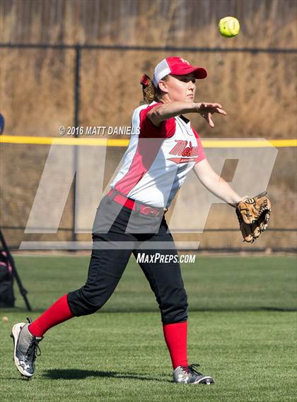 Thumbnail 3 in Rocky Ford vs. Strasburg (CHSAA 3A Championship) photogallery.