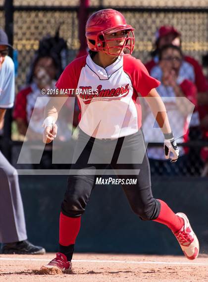 Thumbnail 1 in Rocky Ford vs. Strasburg (CHSAA 3A Championship) photogallery.