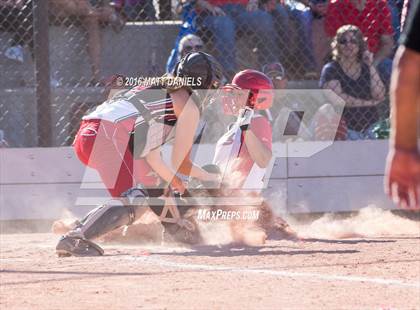 Thumbnail 2 in Rocky Ford vs. Strasburg (CHSAA 3A Championship) photogallery.