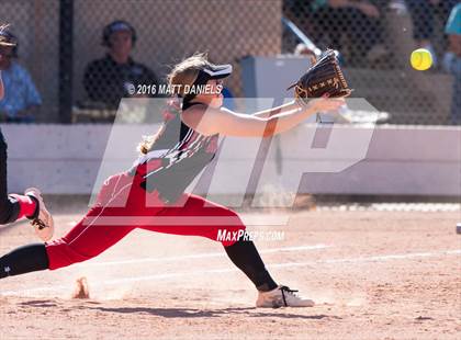 Thumbnail 1 in Rocky Ford vs. Strasburg (CHSAA 3A Championship) photogallery.