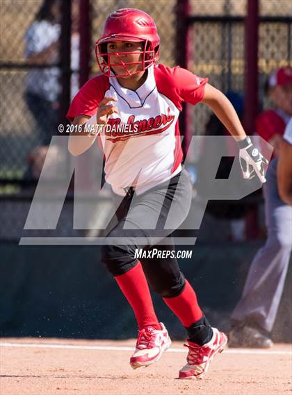 Thumbnail 2 in Rocky Ford vs. Strasburg (CHSAA 3A Championship) photogallery.