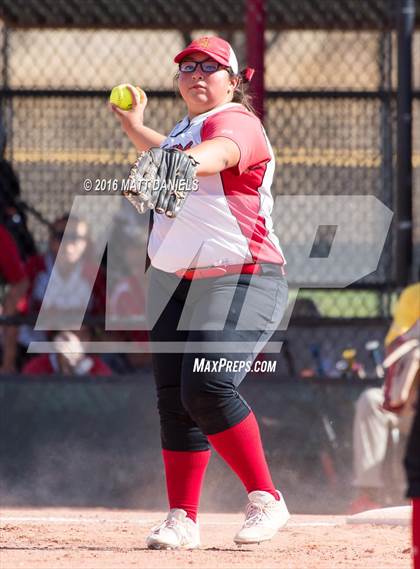 Thumbnail 3 in Rocky Ford vs. Strasburg (CHSAA 3A Championship) photogallery.