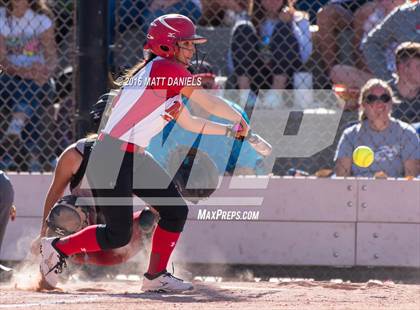 Thumbnail 2 in Rocky Ford vs. Strasburg (CHSAA 3A Championship) photogallery.