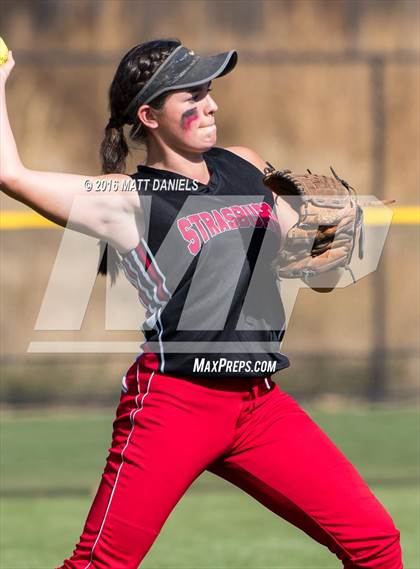 Thumbnail 1 in Rocky Ford vs. Strasburg (CHSAA 3A Championship) photogallery.