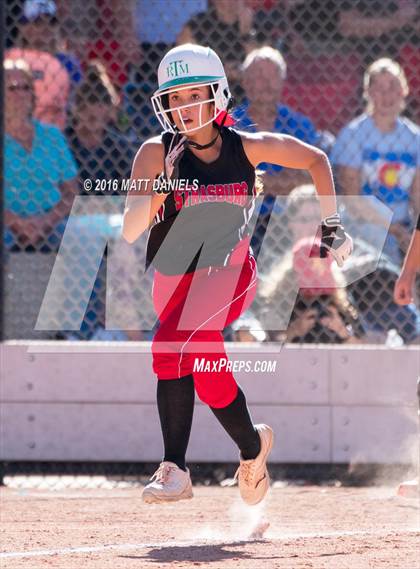 Thumbnail 2 in Rocky Ford vs. Strasburg (CHSAA 3A Championship) photogallery.