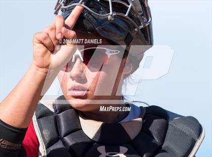 Thumbnail 3 in Rocky Ford vs. Strasburg (CHSAA 3A Championship) photogallery.