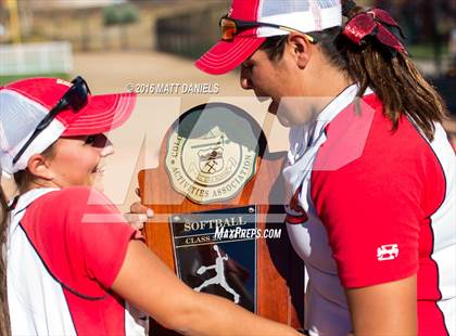 Thumbnail 3 in Rocky Ford vs. Strasburg (CHSAA 3A Championship) photogallery.