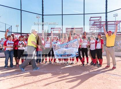 Thumbnail 3 in Rocky Ford vs. Strasburg (CHSAA 3A Championship) photogallery.