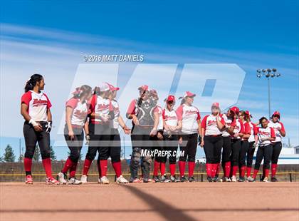 Thumbnail 1 in Rocky Ford vs. Strasburg (CHSAA 3A Championship) photogallery.
