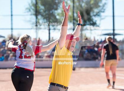 Thumbnail 1 in Rocky Ford vs. Strasburg (CHSAA 3A Championship) photogallery.