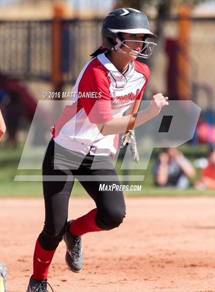 Thumbnail 2 in Rocky Ford vs. Strasburg (CHSAA 3A Championship) photogallery.