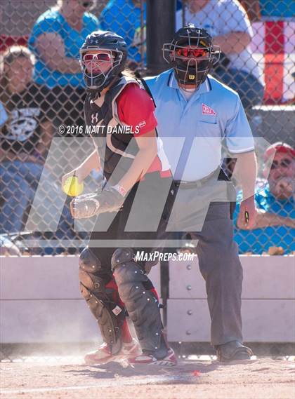 Thumbnail 3 in Rocky Ford vs. Strasburg (CHSAA 3A Championship) photogallery.