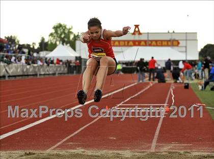 Thumbnail 3 in 44th Arcadia Invitational (Field Events) photogallery.