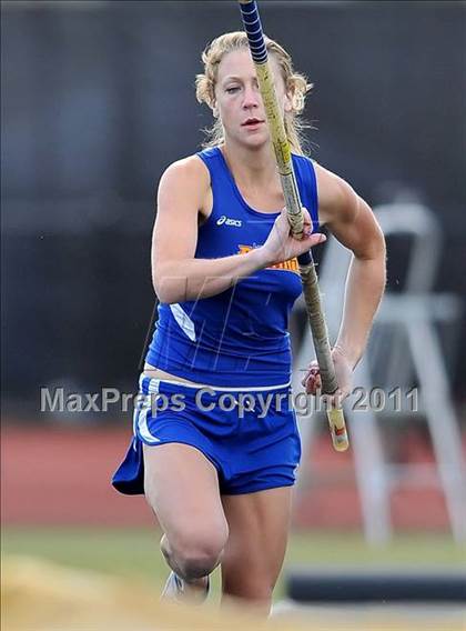 Thumbnail 1 in 44th Arcadia Invitational (Field Events) photogallery.