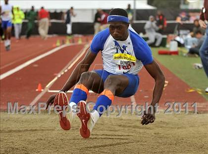 Thumbnail 2 in 44th Arcadia Invitational (Field Events) photogallery.