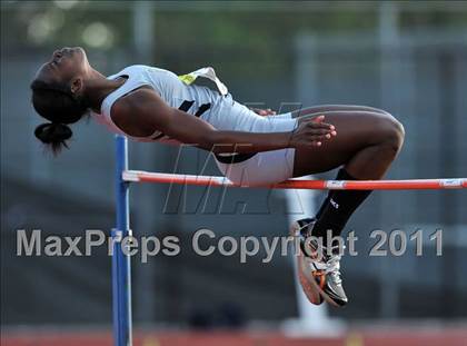 Thumbnail 2 in 44th Arcadia Invitational (Field Events) photogallery.