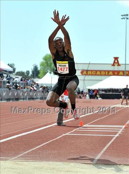 Thumbnail 1 in 44th Arcadia Invitational (Field Events) photogallery.