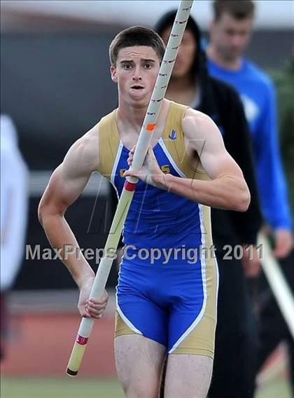 Thumbnail 2 in 44th Arcadia Invitational (Field Events) photogallery.