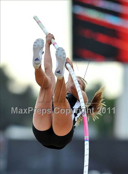 Thumbnail 3 in 44th Arcadia Invitational (Field Events) photogallery.