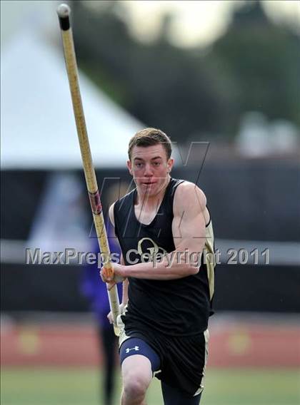 Thumbnail 2 in 44th Arcadia Invitational (Field Events) photogallery.
