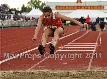 Thumbnail 1 in 44th Arcadia Invitational (Field Events) photogallery.