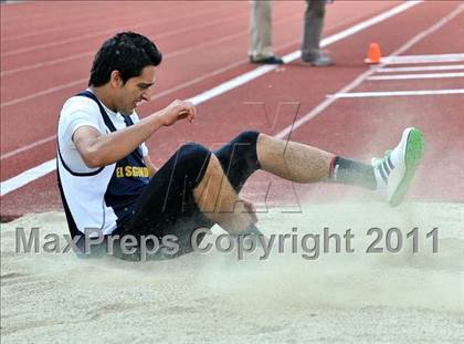 Thumbnail 1 in 44th Arcadia Invitational (Field Events) photogallery.