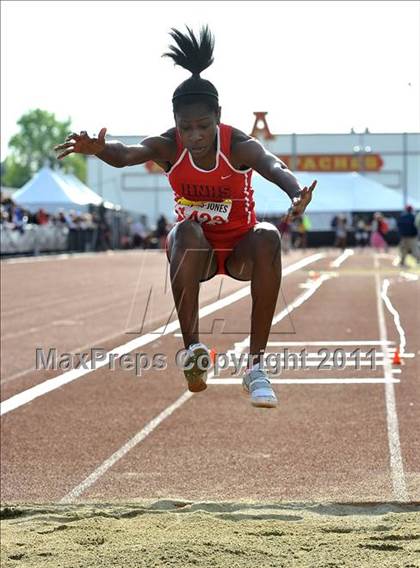 Thumbnail 1 in 44th Arcadia Invitational (Field Events) photogallery.