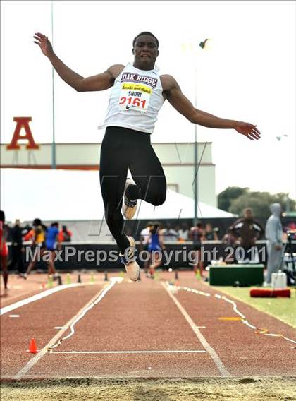 Thumbnail 3 in 44th Arcadia Invitational (Field Events) photogallery.