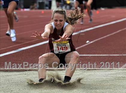 Thumbnail 1 in 44th Arcadia Invitational (Field Events) photogallery.