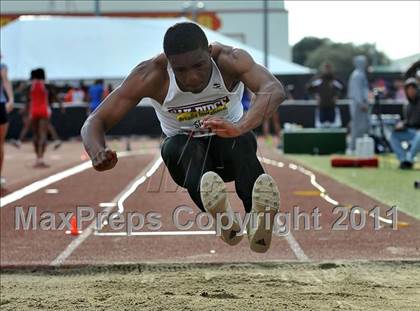 Thumbnail 1 in 44th Arcadia Invitational (Field Events) photogallery.
