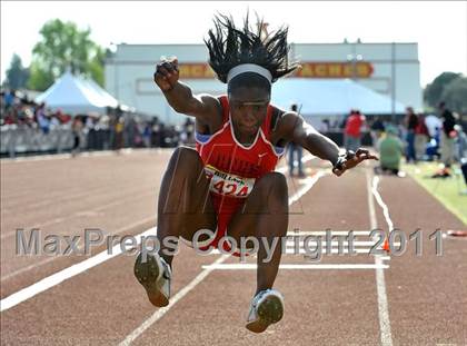 Thumbnail 2 in 44th Arcadia Invitational (Field Events) photogallery.