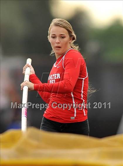 Thumbnail 2 in 44th Arcadia Invitational (Field Events) photogallery.