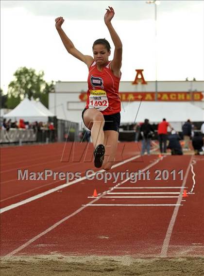 Thumbnail 1 in 44th Arcadia Invitational (Field Events) photogallery.