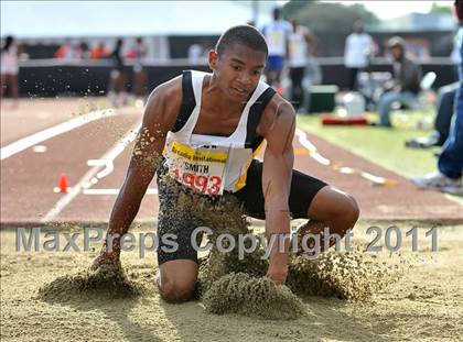 Thumbnail 3 in 44th Arcadia Invitational (Field Events) photogallery.