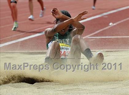 Thumbnail 2 in 44th Arcadia Invitational (Field Events) photogallery.