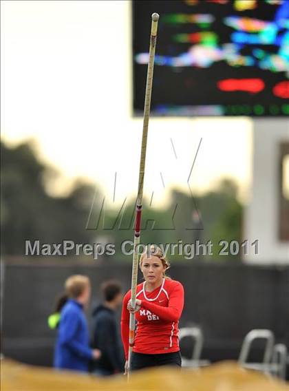 Thumbnail 3 in 44th Arcadia Invitational (Field Events) photogallery.