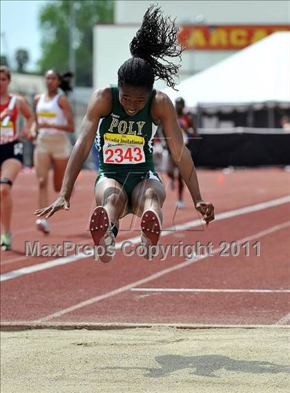 Thumbnail 3 in 44th Arcadia Invitational (Field Events) photogallery.