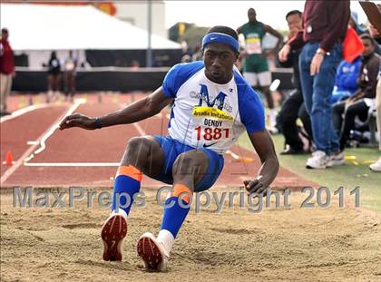 Thumbnail 1 in 44th Arcadia Invitational (Field Events) photogallery.