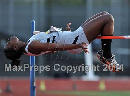 Thumbnail 2 in 44th Arcadia Invitational (Field Events) photogallery.
