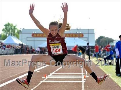 Thumbnail 1 in 44th Arcadia Invitational (Field Events) photogallery.