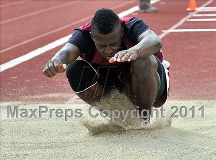 Thumbnail 2 in 44th Arcadia Invitational (Field Events) photogallery.
