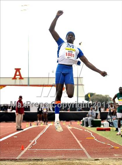 Thumbnail 2 in 44th Arcadia Invitational (Field Events) photogallery.