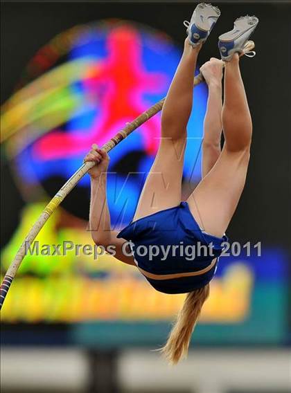 Thumbnail 2 in 44th Arcadia Invitational (Field Events) photogallery.