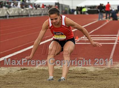 Thumbnail 2 in 44th Arcadia Invitational (Field Events) photogallery.