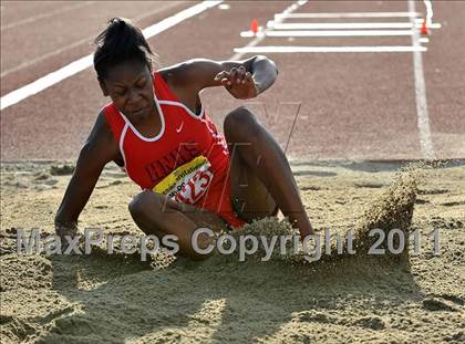 Thumbnail 1 in 44th Arcadia Invitational (Field Events) photogallery.