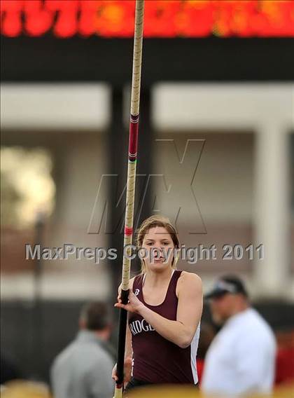 Thumbnail 2 in 44th Arcadia Invitational (Field Events) photogallery.
