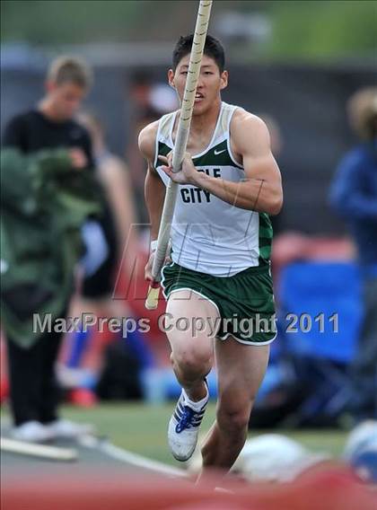 Thumbnail 3 in 44th Arcadia Invitational (Field Events) photogallery.